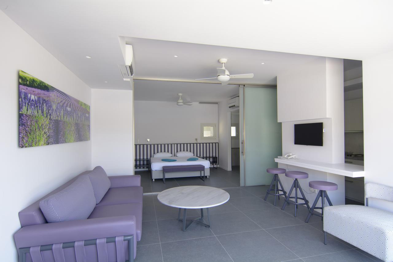 Lavender Cove Aparthotel Kórfos Exterior foto