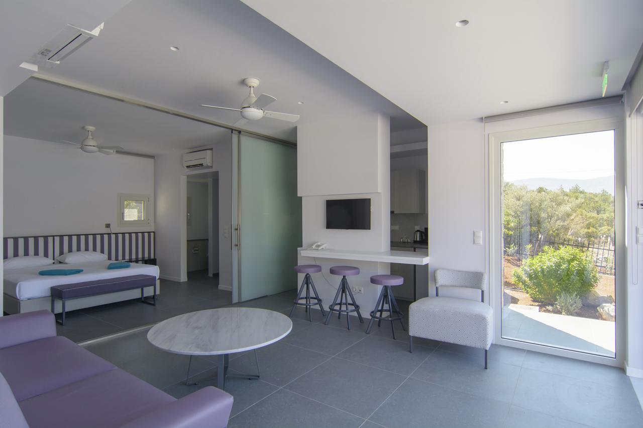 Lavender Cove Aparthotel Kórfos Exterior foto