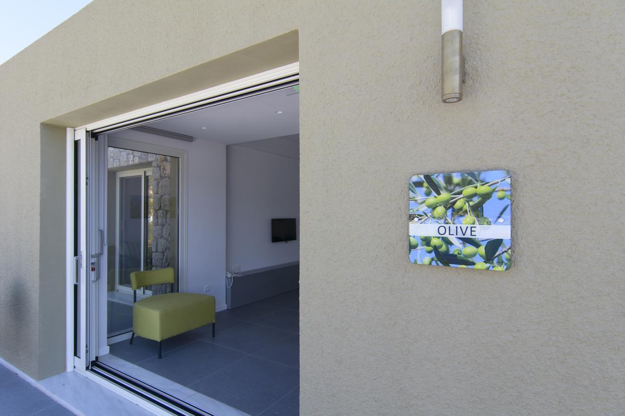 Lavender Cove Aparthotel Kórfos Exterior foto