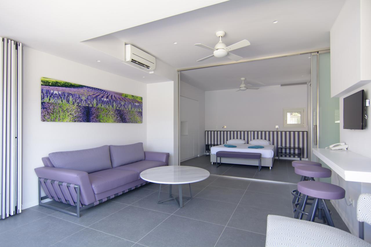 Lavender Cove Aparthotel Kórfos Exterior foto